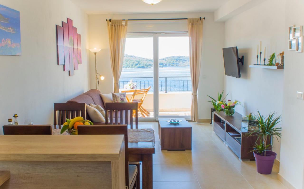 Apartment Sandra Βις Εξωτερικό φωτογραφία